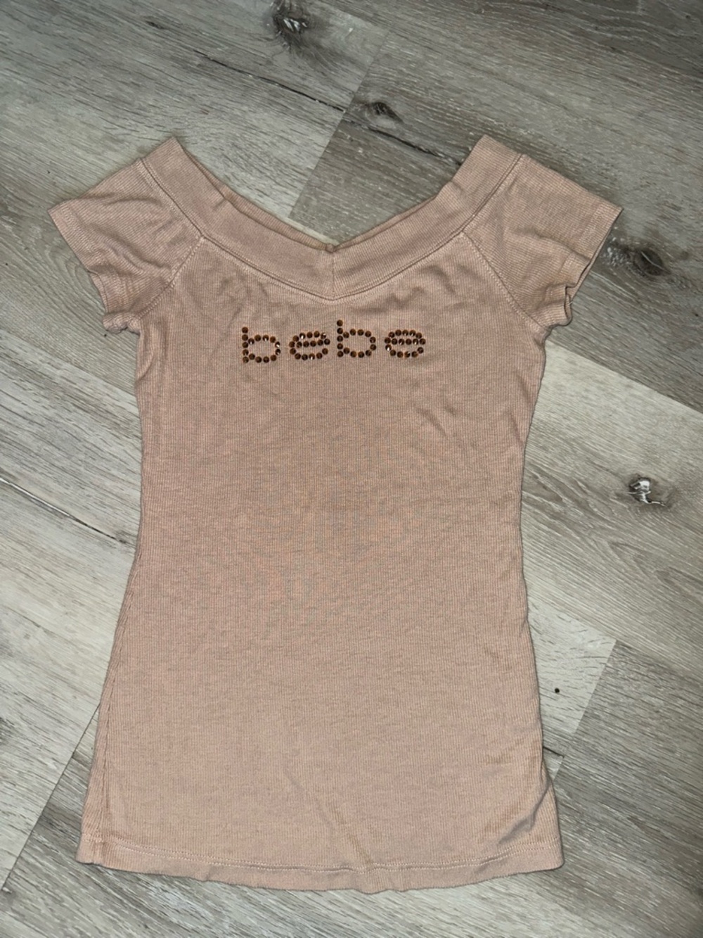 bebe Studded Logo Short Sleeve V-Neck Top in light brown